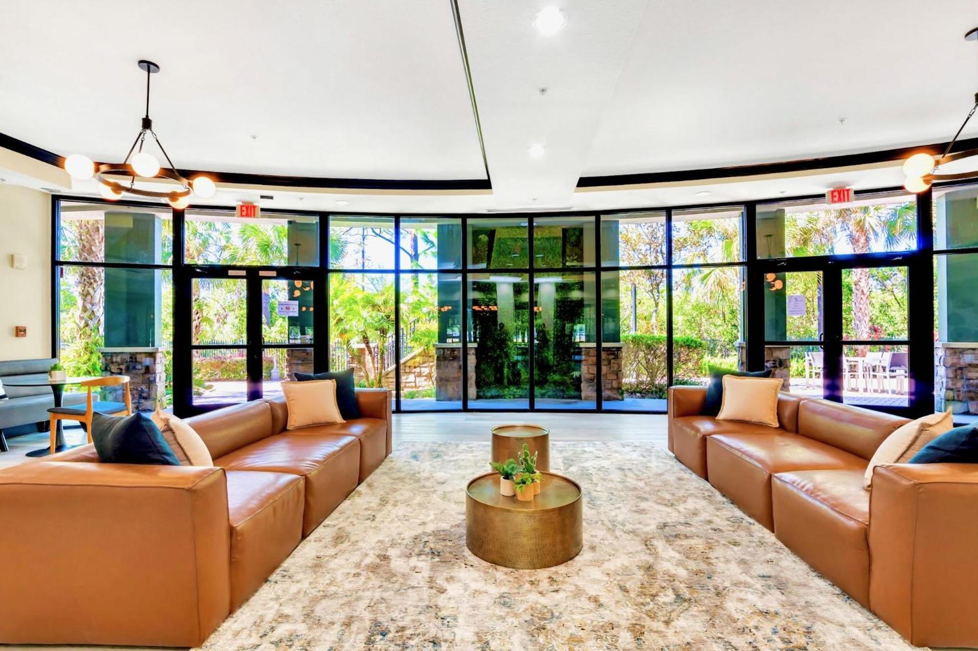 Modern 3br Near - Pool And Hot Tub! Casa de férias